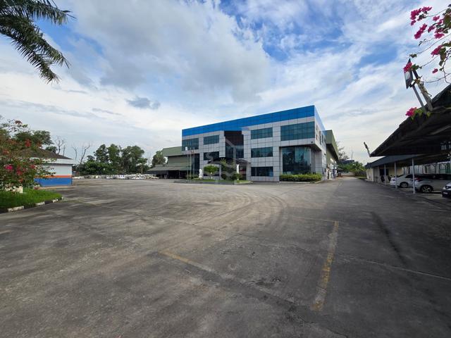 3 Storey Detached Factory | Pasir Gudang | Medium industry | low rate 1