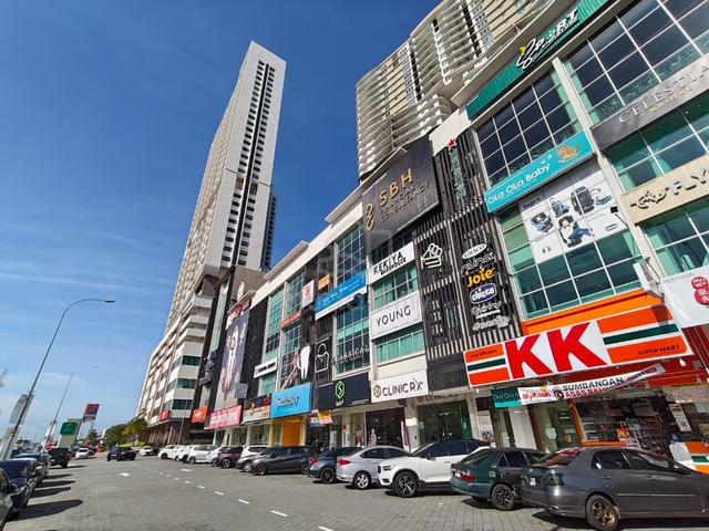 ROI 5.60% Main Road @ 4 Storey Commercial Shop @ Juru Sentral 1