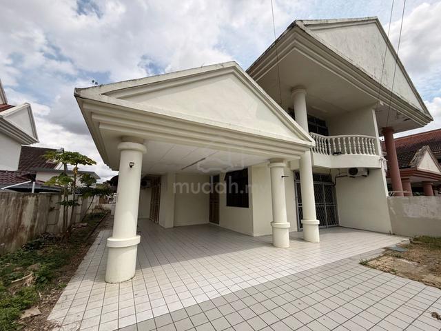 Senai Utama Double Storey Semi-Detached House For Rent 1