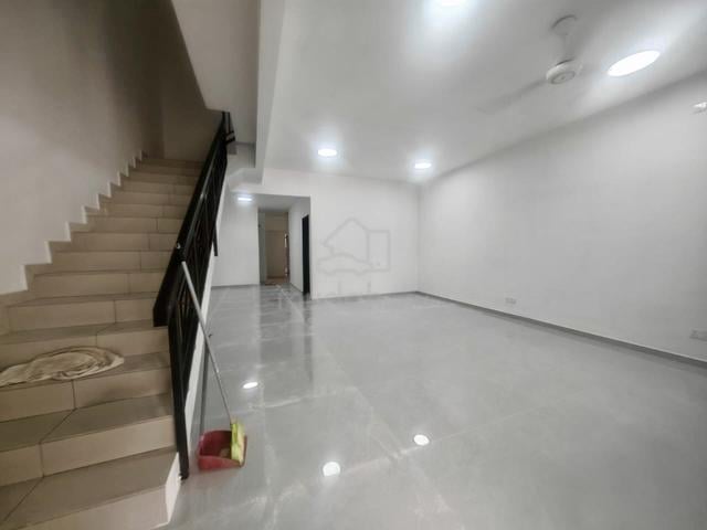 Taman Bukit Indah 2 Storey House for RENT, Jalan Indah 19 1