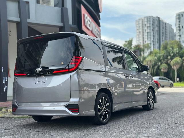 2023 Toyota NOAH 2.0 S-Z (A) - 4
