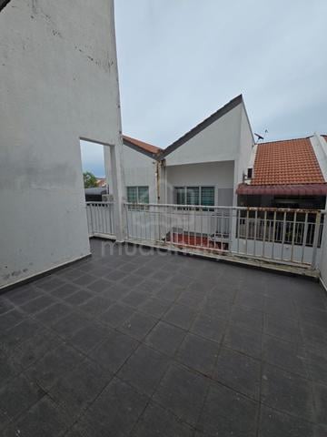 Teres 2 Tingkat Taman Nuri Durian Tunggal 1