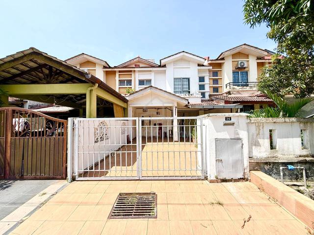 RENOVATED! Double Storey Saujana Utama 3 Sungai Buloh 1
