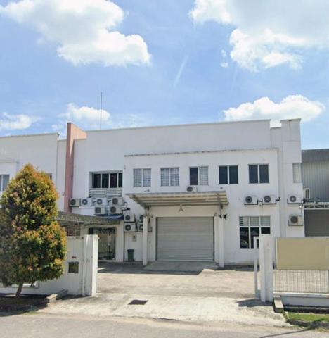 HOT DEAL! RARE Semi-D Factory/ Warehouse! TPK Kinrara, Puchong 1