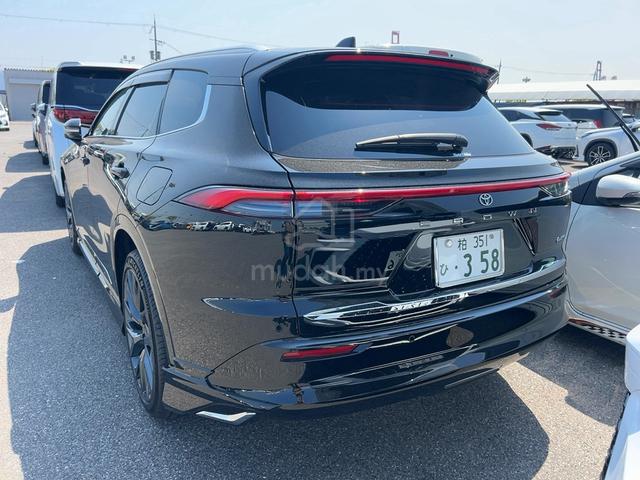 2025 Toyota CROWN ESTATE - 4