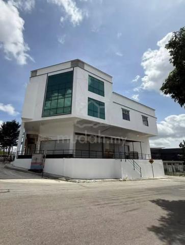 Taman Kempas Utama @ JB Three Storey (Corner) Shoplot (Facing Main Roa 1