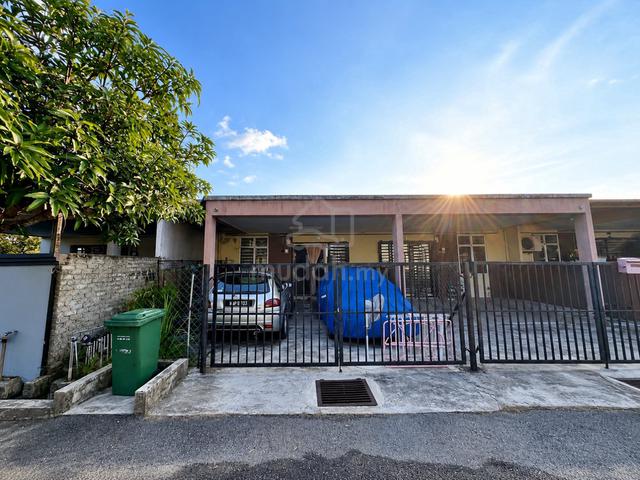Teres Satu Tingkat Bandar Kuantan Putri Sungai Soi 1