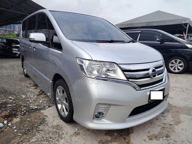 2013 Nissan SERENA 2.0 S-HYBRID 95000KM DONE - 1
