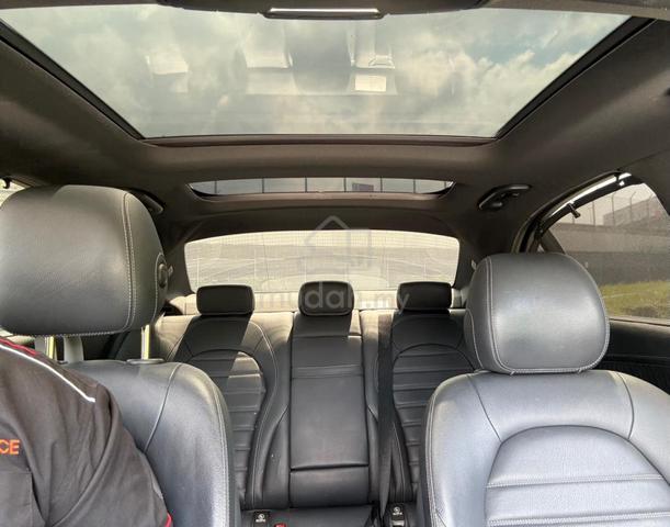 2020 Mercedes Benz C300 2.0 AMG FULL SERVICE 60K - 5