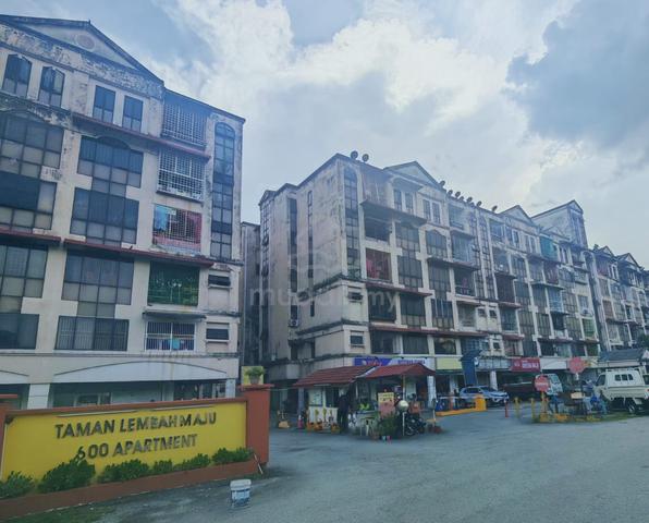 Taman Lembah Maju 600 Apartment 1