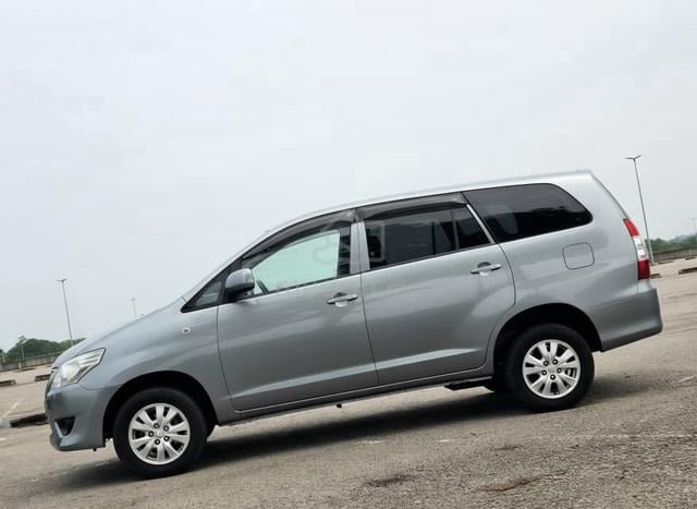[2013] Toyota Innova 2.0E (AT) 7 Seater MPV  - 3