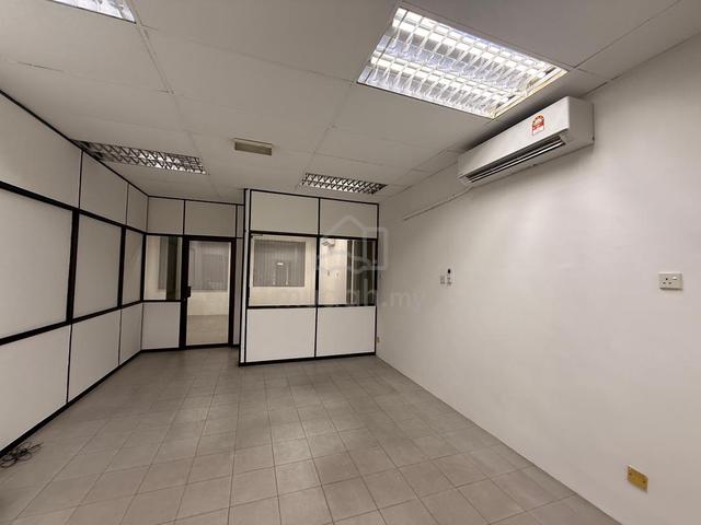 Office Rent @ Georgetown Fully Reno 1100sf Partition ready new AC 1