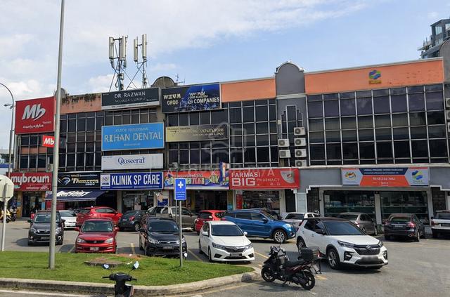 HOT! 3 Storey, Bandar Baru Selayang [High ROI/ Matured area] 1
