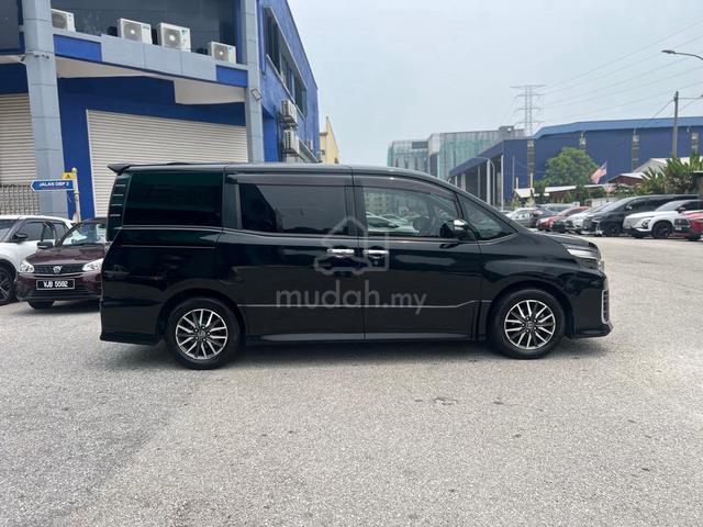 2017 Toyota Voxy 2.0 Zs (A) Kirameki 11(A) EZ LOAN - 5