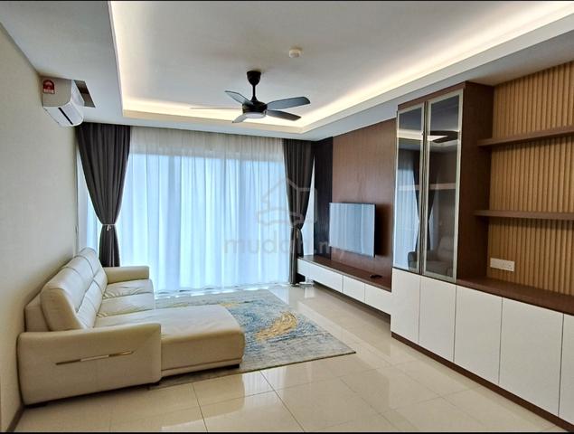 Jesselton Twin Towers 1