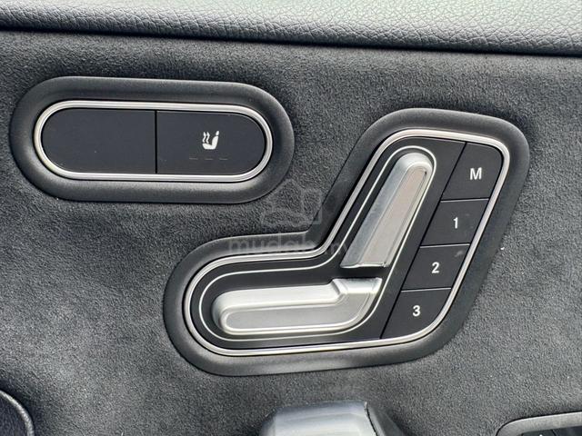 2021 Mercedes Benz A180 1.3 AMG 6K NEW CAR MILEAGE - 3