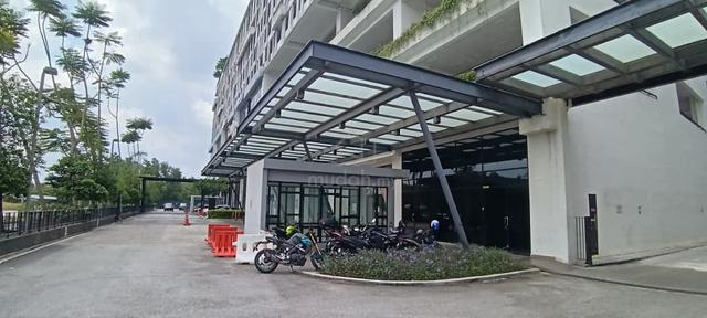 Best Rent Ground Shop CBD Perdana 3, D'pulze Glomac Cyberjaya 1