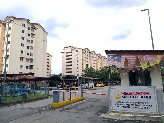 Residensi Melor 1