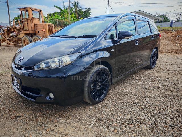 2011 Toyota WISH 1.8 S (A) - 1