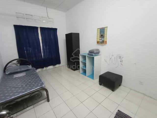 BILIK SEWA Near Kilang HONDA - Taman jati Indah Alor gajah 1