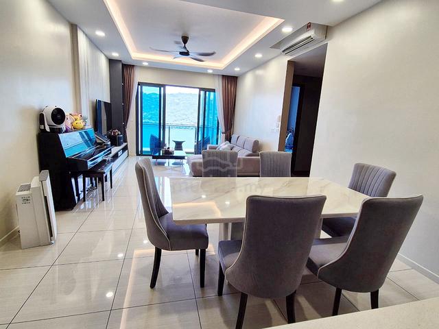 Queens Residences Q1 @ Queens Waterfront 1