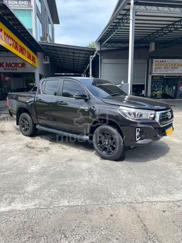 2019 Toyota HILUX D/CAB 2.8 BLACK EDITION (A) - 5