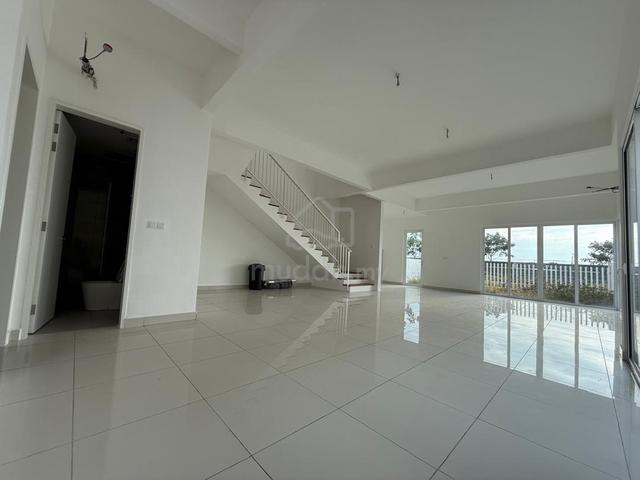Batu Kawan Viluxe Residnece Intermidiate Corner Large Land Terrace ! 1