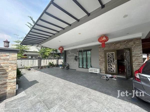 Aman Perdana klang 2 Sty Bungalow Fully Renovated Move In Condition 1