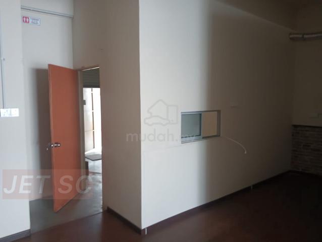 Bukit Tinggi 1, Klang -Ground Floor Shoplot For Rent 1