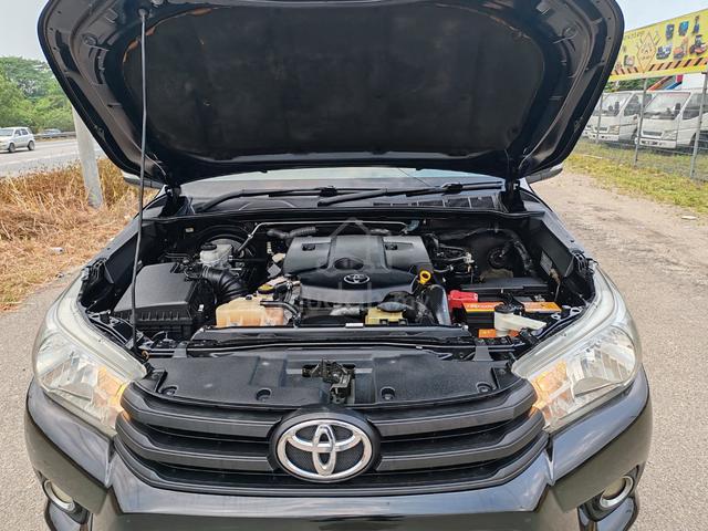 2016 Toyota HILUX 2.4 G VNT MY16 AN120 (M) 4X4 - 4