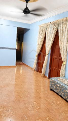 Desa Mentari Flat (Block 3) 1