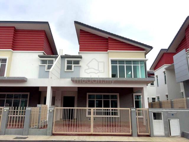 Semi D Lavender Residence Taman Pelangi Semenyih 2 (40x75) 4-5 parking 1