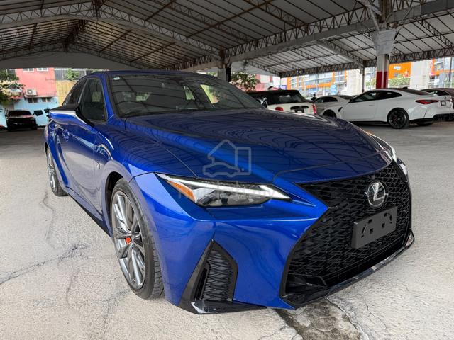 2021 Lexus IS300 F-SPORT SUNROOF 4CAMERA BLK INT - 2