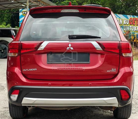 2018 Mitsubishi OUTLANDER 2.4 FACELIFT CAR KING - 4