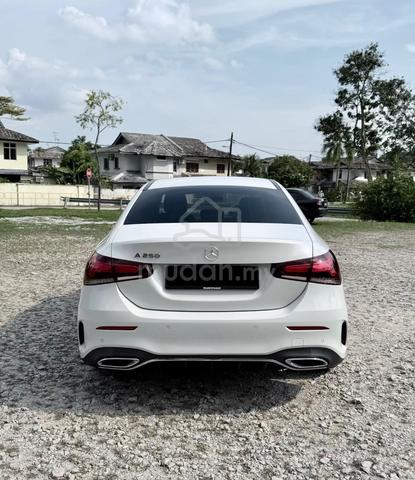 2020 Mercedes Benz A250 2.0 AMG LINE (A) - 4