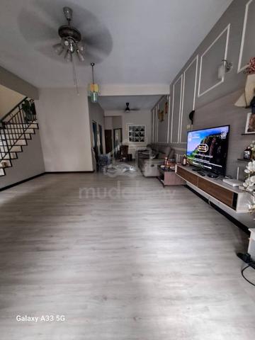 RENOVATED! Double Storey Terrace Taman Seri Dagang, Banting 1
