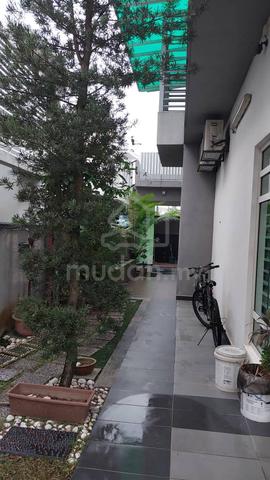 Semi - D For Sale @ Kajang 2, Kajang ( Fully Renovated ) 1