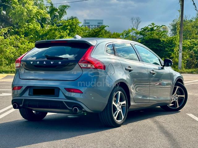 2017/2018 Volvo V40 2.0 T5 FACELIFT (A) FULL LOAN - 4