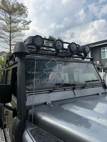 2010 Land Rover DEFENDER 2.4 110 DOUBLE CAB (M) - 3