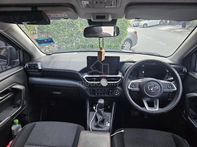 direct owner 2023 Perodua ATIVA 1.0 X (A) - 4