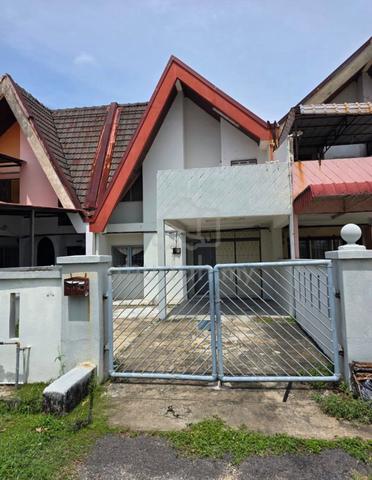 Gong Badak Rumah Teres dua Tkt Utk sewa 1