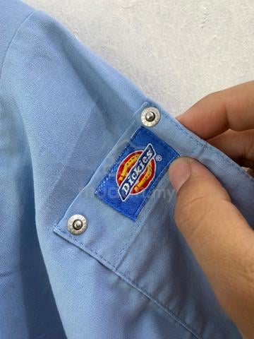 Vintage Dickies Two Tone Blue Workwear Scrub Top - photo 5 of 6