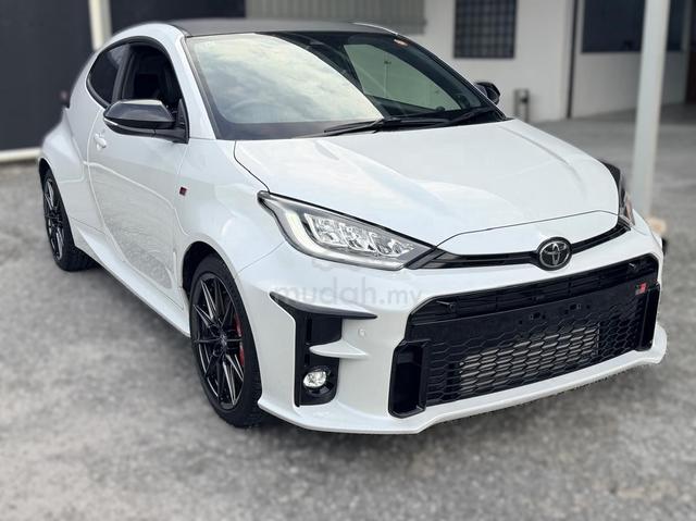 21 Toyota GR YARIS 1.6 RZ HIGH.P 13,000KM BIG OFF - 4