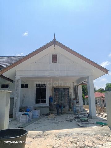 Rumah semiD Kg Chonang,Gong Badak 1