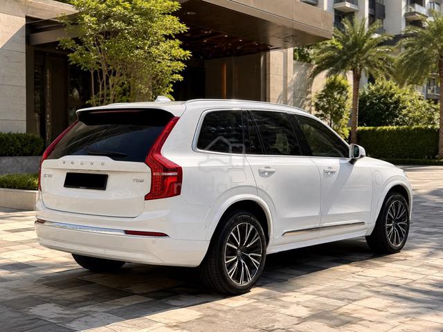 2024 Volvo XC90 RECHARGE T8 ULTIMATE Like New - 2