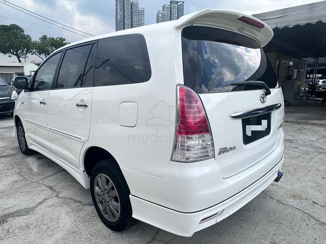 2010 Toyota INNOVA 2.0 G FACELIFT (A) LEATHER SEAT - 5