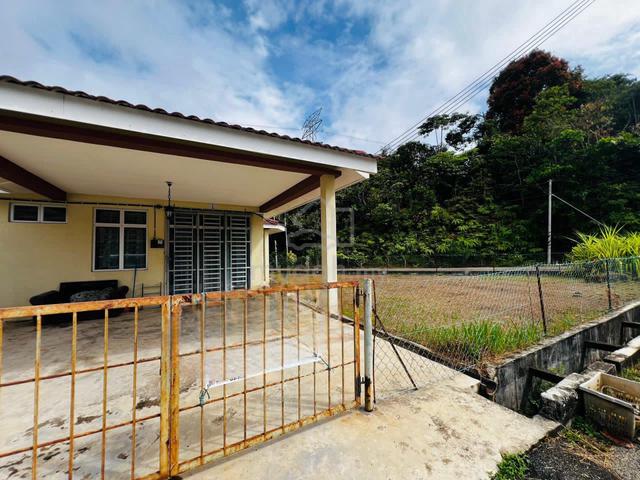 Teres corner lot setingkat gambang damai 1