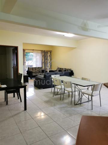 Small Room for Rent – Ready to Move In! 1