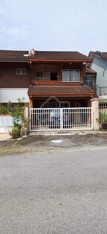 USJ 22, 2 sty terrace. neat, spacious n tastefully move in condition. 2