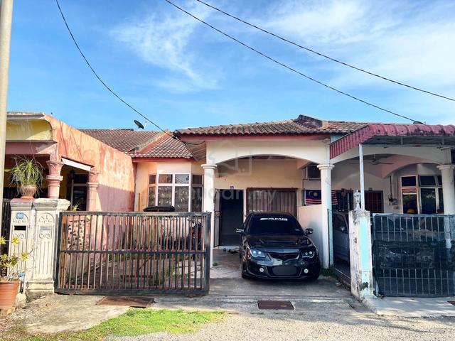[FACING OPEN + NEAR SURAU] Teres @ Saga Indah 1